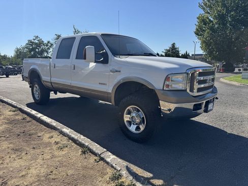 Used 2006 Ford F350 Lariat AWD/4WD image 8