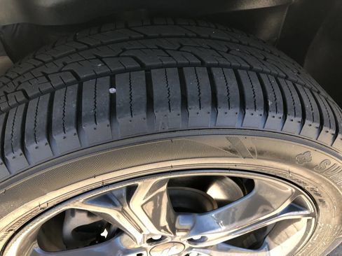 Used 2018 Dodge Journey Crossroad AWD/4WD image 14