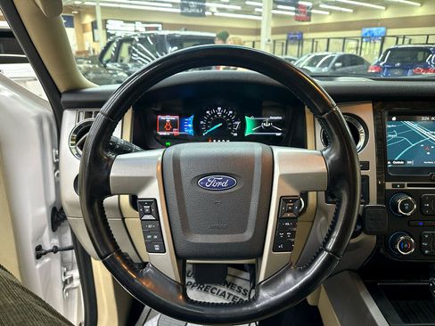 Used 2017 Ford Expedition EL Limited w/ Equipment Group 301A image 21
