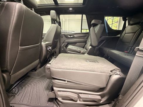 Used 2023 GMC Yukon Denali AWD/4WD image 22