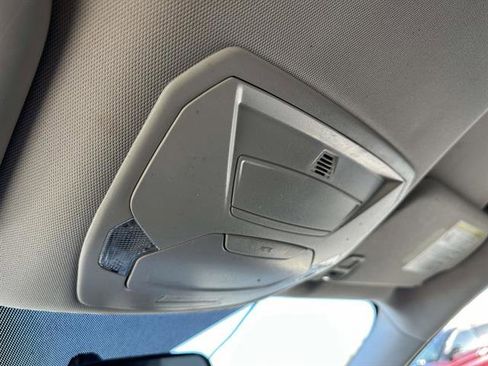 Used 2018 Ford Escape SE w/ SE Sync 3 Package image 22