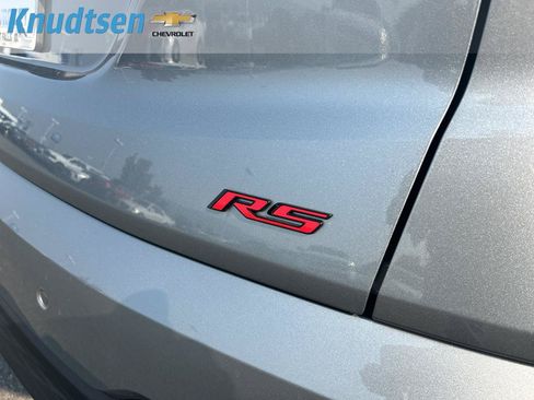 Used 2027 Chevrolet Bolt RS w/ Technology Package FWD image 9