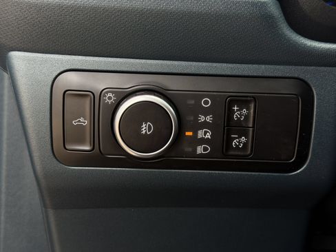 Used 2025 Ford Maverick Lobo AWD/4WD image 23