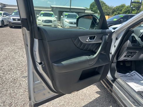 Used 2014 INFINITI QX70 2WD image 11
