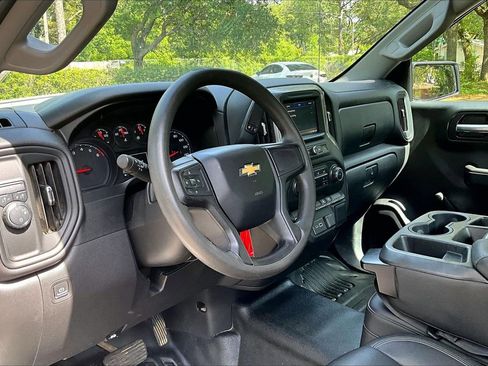 Used 2021 Chevrolet Silverado 1500 W/T w/ Trailering Package RWD image 12