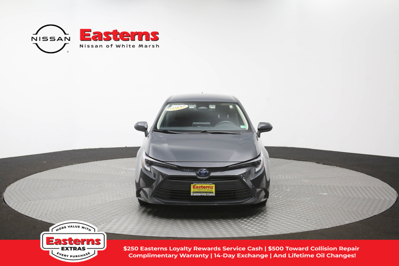 Used 2023 Toyota Corolla LE w/ Carpet Mat Package (TMS) FWD image 49