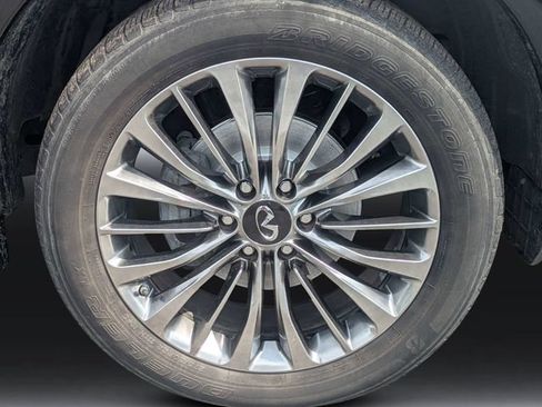 Used 2019 INFINITI QX80 Luxe w/ 22" Wheel Package RWD image 11