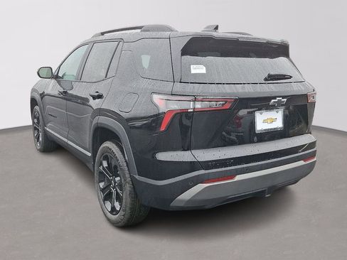 New 2026 Chevrolet Equinox LT w/ Convenience Package II image 3