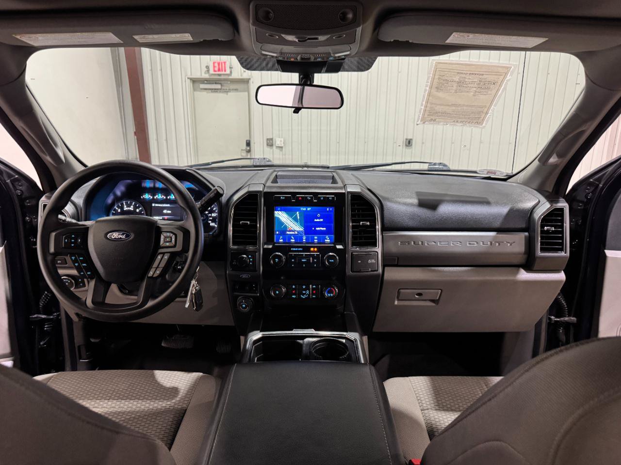 Used 2022 Ford F250 XLT w/ XLT Premium Package AWD/4WD image 19