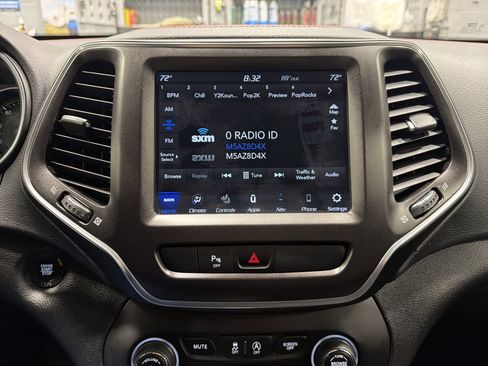 Used 2020 Jeep Cherokee Trailhawk w/ Comfort & Convenience Group image 6