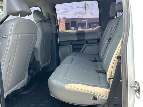 Used 2022 Ford F250 XL w/ Power Equipment Group AWD/4WD image 11