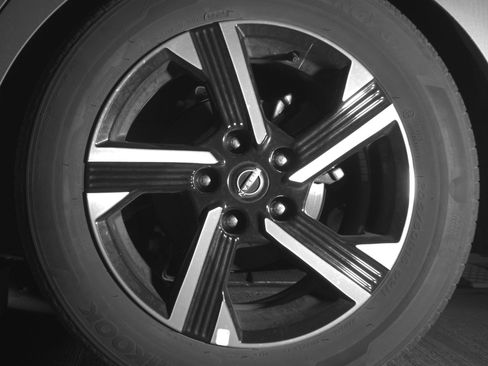 Used 2025 Nissan Sentra SV FWD image 14