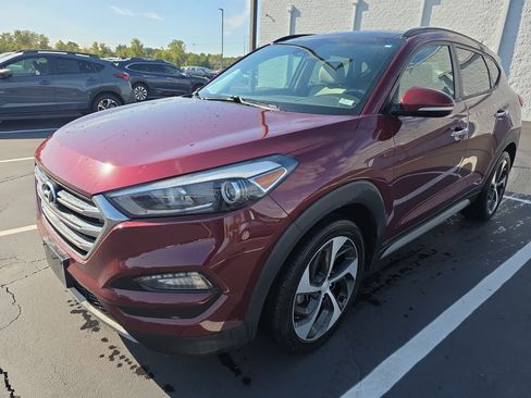 Used 2017 Hyundai Tucson Limited w/ Limited Ultimate Package 03 image 2