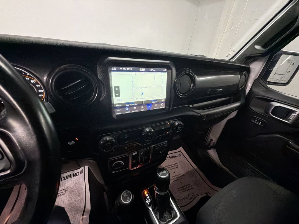 Used 2021 Jeep Wrangler Unlimited Sport AWD/4WD image 18