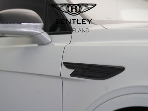 Used 2023 Bentley Bentayga Speed image 6