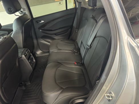 Used 2019 Buick Envision Premium w/ Driver Confidence Package AWD/4WD image 11