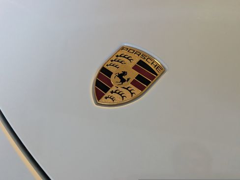 Used 2018 Porsche 911 Carrera 4S image 13