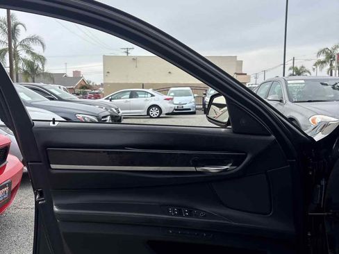 Used 2010 BMW 750Li image 6
