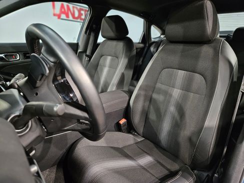 Used 2025 Honda Civic Sport image 24