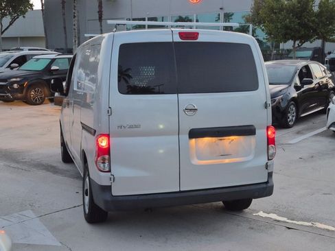 Used 2013 Nissan NV200 S w/ Cruise Control Pkg FWD image 7