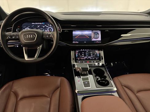 Used 2023 Audi Q7 3.0T Premium w/ Convenience Package AWD/4WD image 26