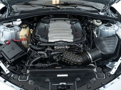 Used 2017 Chevrolet Camaro SS image 30