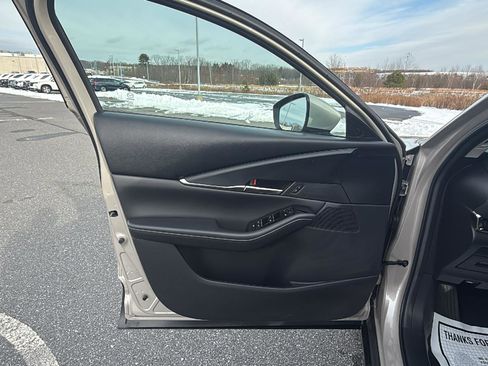 Certified 2024 MAZDA CX-30 AWD 2.5 S w/ Preferred Package image 24