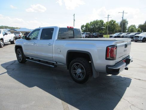 Used 2018 GMC Sierra 1500 SLT AWD/4WD image 10