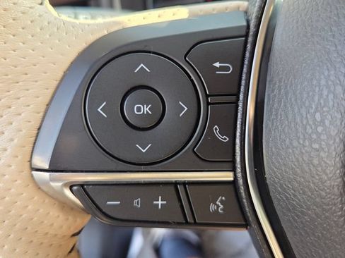 Used 2020 Toyota Avalon Limited w/ Advanced Safety Package FWD image 23