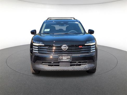 New 2026 Nissan Kicks SR w/ Cold Weather Package image 2