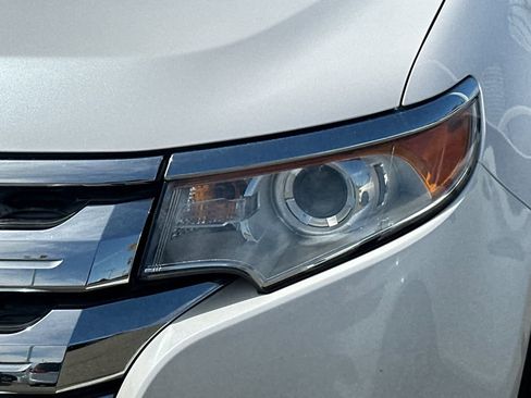 Used 2013 Ford Edge Limited FWD image 11