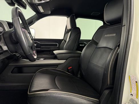 Used 2024 RAM 3500 Laramie w/ Night Edition image 23