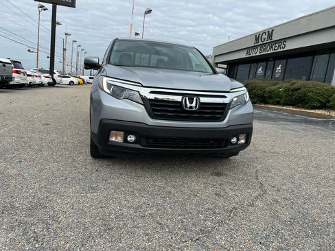 Used 2019 Honda Ridgeline RTL-T image 3