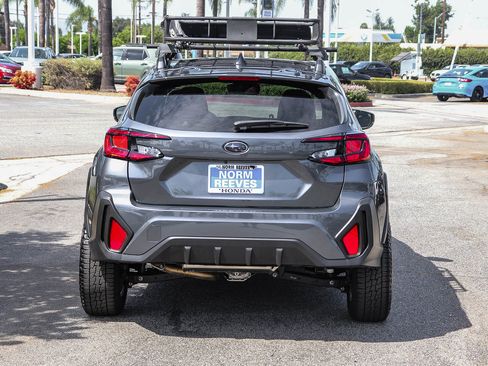Used 2024 Subaru Crosstrek 2.0i Premium w/ Crosstrek Mirror Package AWD/4WD image 12