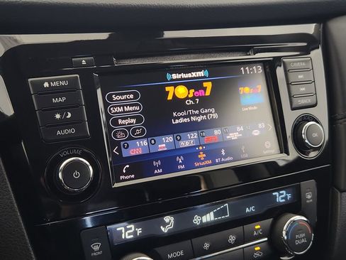 Used 2018 Nissan Rogue SL AWD/4WD image 20