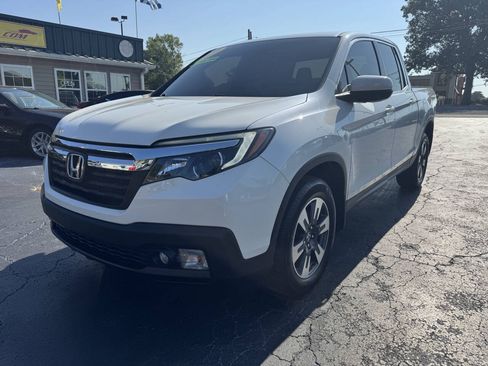 Used 2017 Honda Ridgeline RTL-T image 3