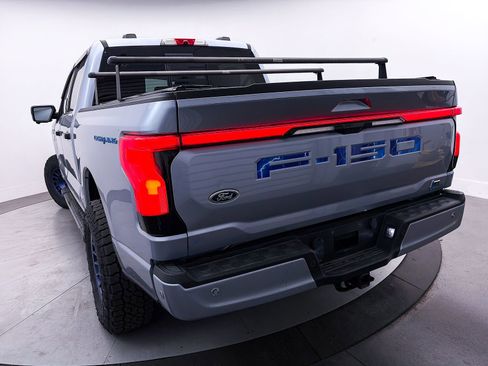 Used 2022 Ford F150 Lightning Lariat w/ Max Trailer Tow Package image 10