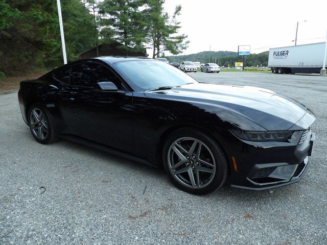 Used 2026 Ford Mustang Premium RWD image 7