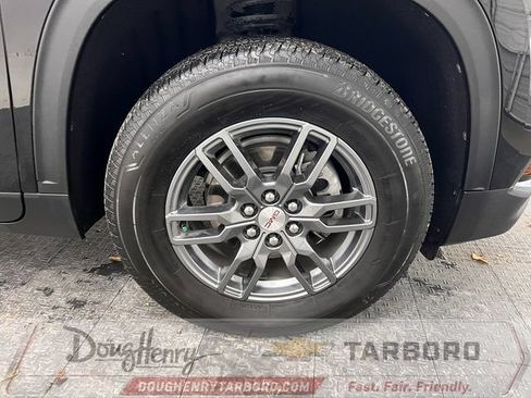 Used 2025 GMC Acadia Elevation FWD image 21