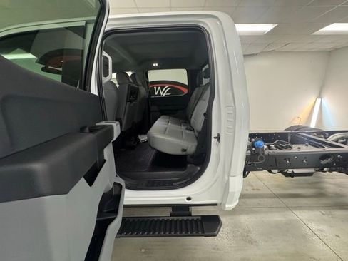 New 2026 Ford F450 XL w/ XL Chrome Package image 7