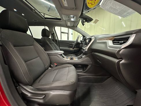 Certified 2023 GMC Acadia SLE w/ Driver Convenience Package AWD/4WD image 21