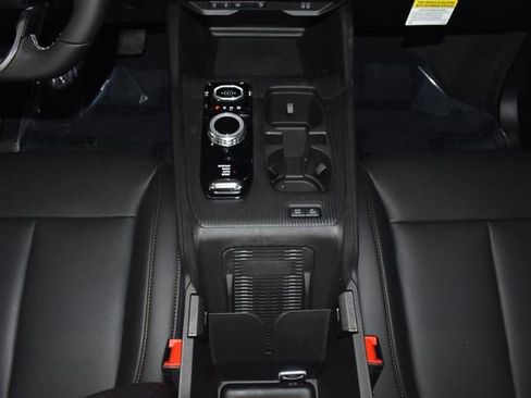 New 2026 Jeep Cherokee Limited image 17