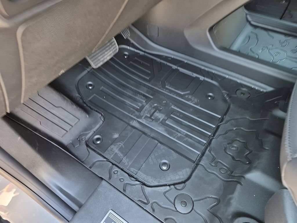New 2026 GMC Hummer EV 4x4 Crew Cab image 18
