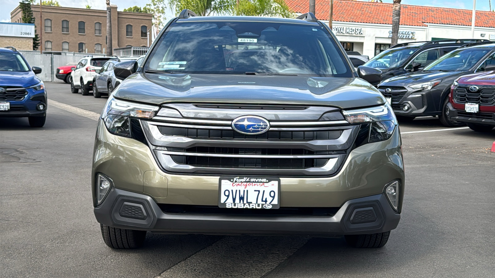 Used 2025 Subaru Forester Premium AWD/4WD image 3