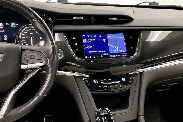 Used 2024 Cadillac XT6 Sport w/ Technology Package AWD/4WD image 7