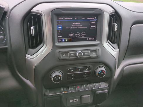 Used 2021 Chevrolet Silverado 1500 Custom image 27