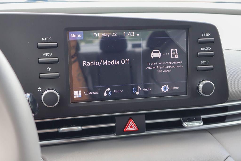 New 2026 Hyundai Elantra SEL Sport Premium FWD image 3