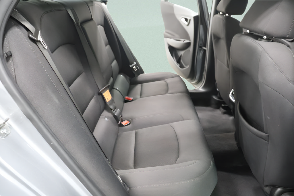 Used 2023 Chevrolet Malibu LT FWD image 27