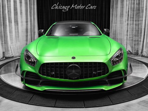 Used 2018 Mercedes-Benz AMG GT R image 7