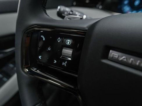 New 2026 Land Rover Range Rover Evoque S image 18